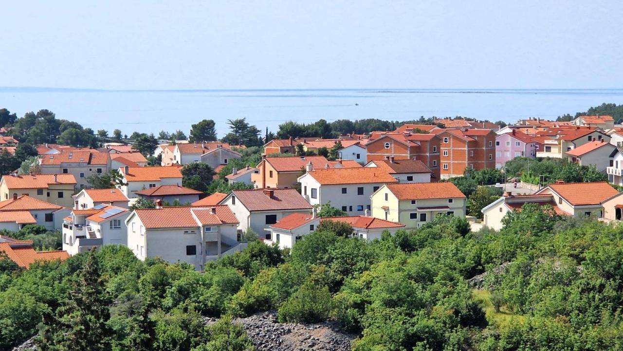 Apartment Goran Krk Town Eksteriør billede